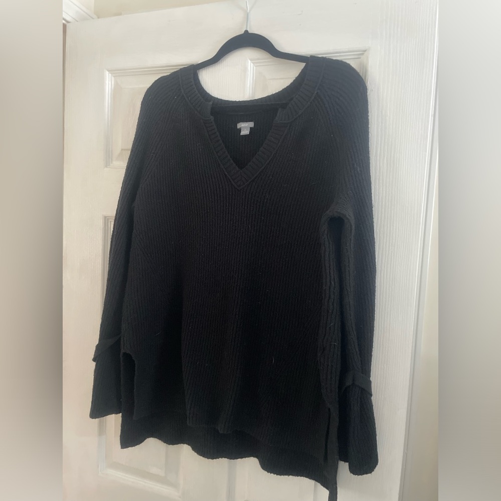 Black sweater with cute ties!